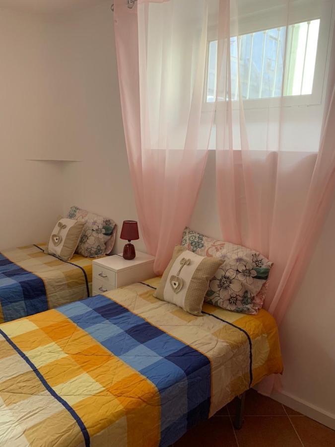 House And Rooms In Лиссабон Экстерьер фото